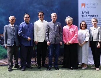 บี.กริม ร่วมกับ “สยามสมาคมฯ” ลงนาม MOU สานต่อความร่วมมือ สนับสนุนกิจกรรมด้านศิลปวัฒนธรรม ความรู้ และภูมิปัญญา ตอกย้ำค่านิยมองค์กร และปรัชญาการดำเนินธุรกิจสู่ความยั่งยืน