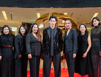 ‘เก้า นพเก้า’ Brand Guest ของ ‘Armani Beauty Thailand’ ชวนทุกคนร่วมสัมผัสประสบการณ์สุดเอ็กซ์คลูซีฟ ในงาน “The Armani Gift House”