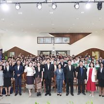 กรมลดโลกร้อน จัดพิธีมอบเกียรติบัตรโครงการแลกเปลี่ยนศูนย์เรียนรู้โรงเรียนรู้อีโคสคูล เสริมแรง สานสัมพันธ์ ต่อยอดการพัฒนางาน ผสานความร่วมมือ สปป.ลาว – ไทย