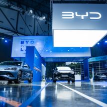 เรเว่จัดกิจกรรม BYD Lab เป็นครั้งแรกของไทย ตอกย้ำการเป็นผู้นำ ด้านนวัตกรรมยานยนต์แห่งโลกอนาคต