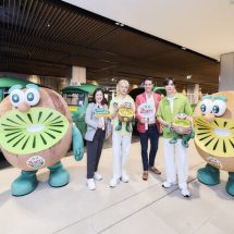 “เซสปรี กีวี” เปิดตัวฤดูกาลใหม่อย่างยิ่งใหญ่! กับ Zespri KiwiBrothers™ Zesty Journey พร้อมเสิร์ฟความฟินผ่านคู่จิ้นขวัญใจแฟนๆ “ซี – นุนิว” ในแคมเปญปีที่ 3 #ZesprixZeeNuNew