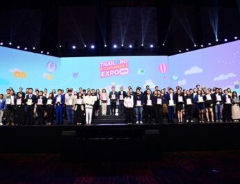 พาณิชย์เปิดงาน Thailand E-Commerce Expo 2025 ยิ่งใหญ่ระดับประเทศ ขนอินฟลูเอนเซอร์ทั่วไทยมาช่วยระเบิดไอเดียธุรกิจ พร้อมโชว์ศักยภาพธุรกิจออนไลน์ และมอบรางวัล Thailand e-Commerce Genius ดันธุรกิจไทยโตไกลด้วยดิจิทัล