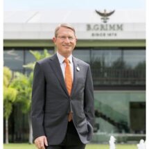 “บี.กริม เพาเวอร์” ผนึก “reNIKOLA” คว้าโครงการโซลาร์ขนาดใหญ่ของภาครัฐ “Large Scale Solar 5+” กำลังผลิตรวม 618 MWp ก้าวขึ้นเป็นผู้นำการเปลี่ยนผ่านพลังงานหมุนเวียนของมาเลเซีย