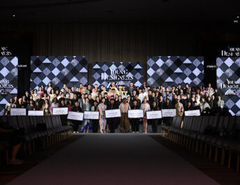 กระทรวงมหาดไทย โดยกรมการพัฒนาชุมชน ประกาศผลแชมป์ดีไซเนอร์ผ้าไทย YOUNG DESIGNER 2025 สุดยิ่งใหญ่ ดีไซน์เนอร์กรุงเทพฯ ไฟแรงคว้าแชมป์ ด้วยไอเดียชุดว่ายน้ำผ้าไทย