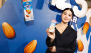 เครือเฮอริเทจ ปั้นแคมเปญใหญ่ ‘Almond Breeze® 25 kcal Light Up Your Day’ ชูจุดขายนมอัลมอนด์แคลต่ำสุดในตลาด ดึง ‘ญาญ่า’ เจาะใจสายเฮลท์ตี้”
