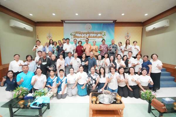ชมรมผู้สูงอายุ ส.ป.ก. จัดพิธีทำบุญอุทิศส่วนกุศลแก่อดีตผู้บริหาร ส.ป.ก. ข้าราชการและเจ้าหน้าที่ ส.ป.ก ผู้ล่วงลับ กว่า 573 ราย