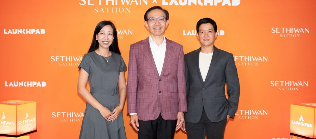 กลุ่มเศรษฐีวรรณ จับมือ Launchpad เปิด “อาคารเศรษฐีวรรณ สาทร”พลิกโฉมอาคารสำนักงานสู่ Ready-to-Work Officesรับเทรนด์องค์กรยุค Hybrid และ Flexible Workplace ต่อยอดประสบการณ์อสังหาริมทรัพย์กว่า 30 ปี