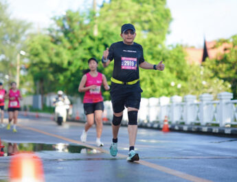 ประธานศาลอุทธรณ์ภาค 8 ร่วมฉลอง 20 ปี “ลากูน่า ภูเก็ต มาราธอน” ชื่นชมสนามมาตรฐานสากล ส่งเสริมภูเก็ตสู่จุดหมายปลายทางด้านกีฬาระดับโลก