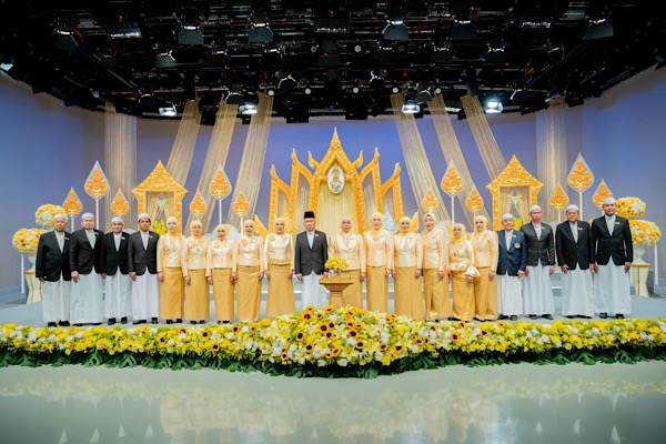 นางฐนิดา ทองเลม็ด ประธานมูลนิธินิดาบีฟ อนุสรณ์ ร่วมบันทึกเทปถวายพระพรชัยมงคล เนื่องในโอกาสวันเฉลิมพระชนมพรรษา 29 กรกฎาคม สะท้อนพลังแห่งความจงรักภักดีต่อสถาบันพระมหากษัตริย์